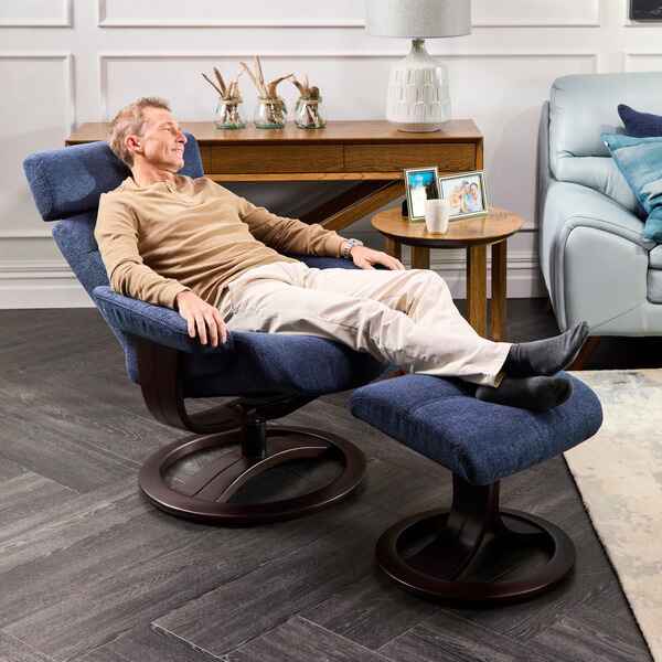 Lazy boy furniture deals chairs